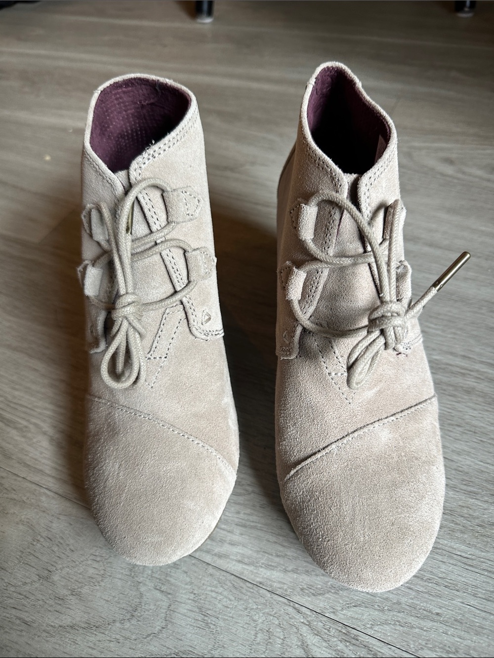Tom’s suede wedges